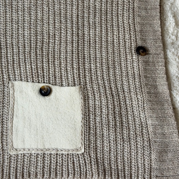 Moth Westwind Wool Alpaca Oatmeal Knit Poncho Sweaters with Pockets - Picture 12 of 15